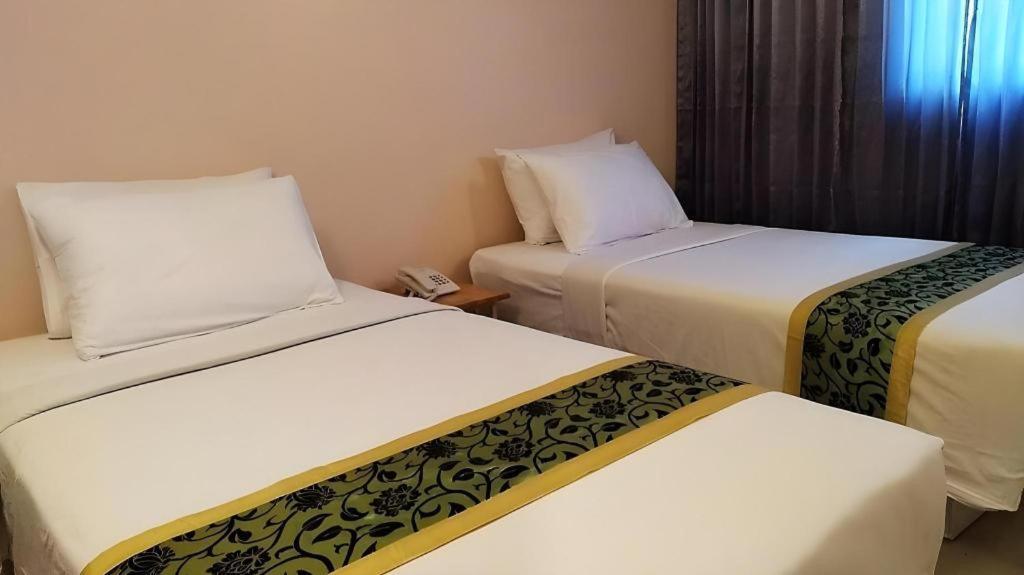 Bird Room Hotel - Pratunam Bangkok Exteriör bild